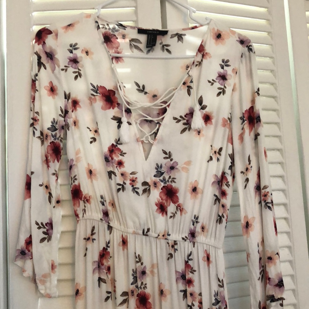 Beautiful White Floral Bohemian Maxi Long Slit